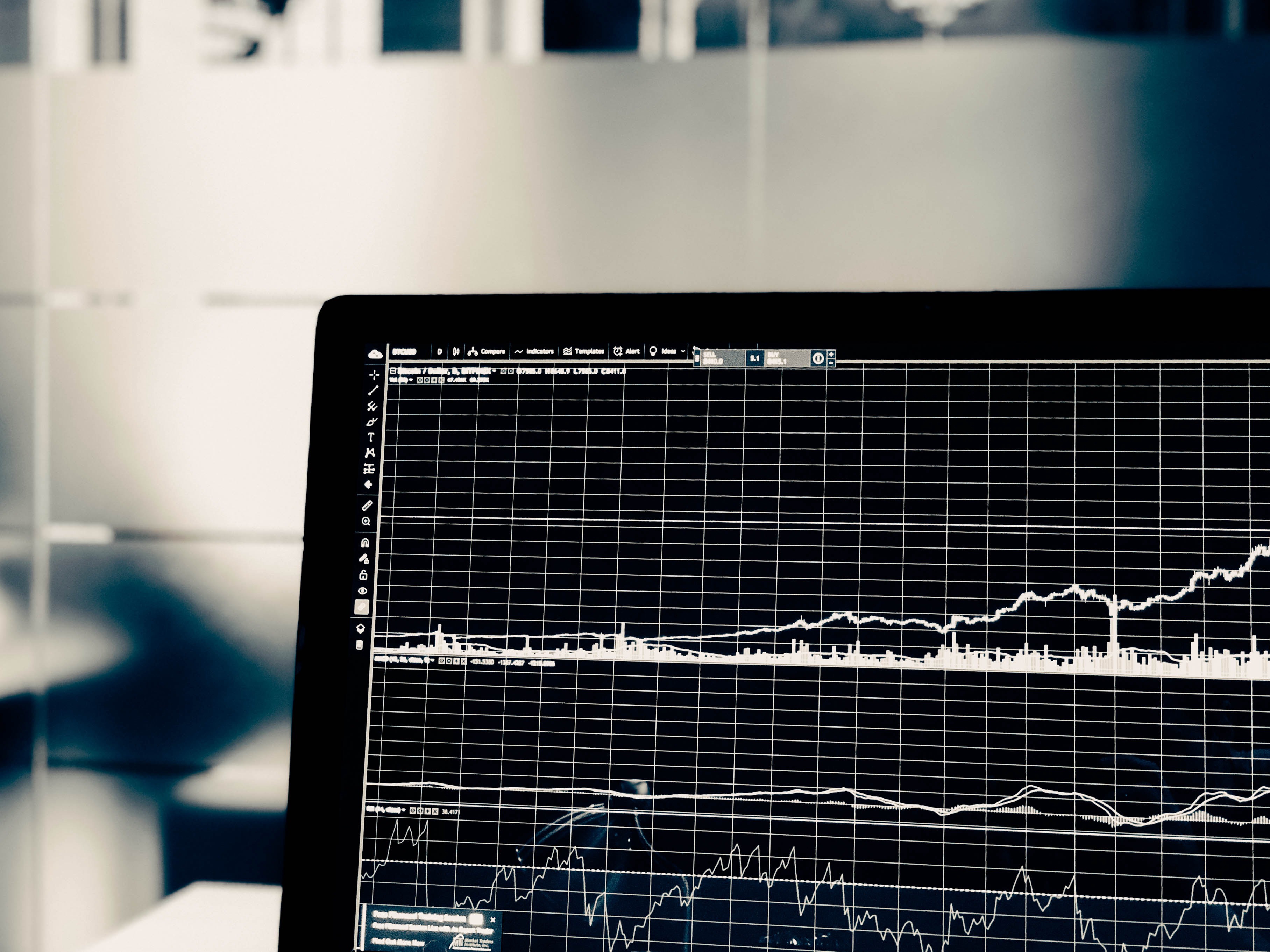 Trade Cryptocurrency with Confidence with 1,000 Whales in Your Wallet — On Spiking & Upcoming ITO